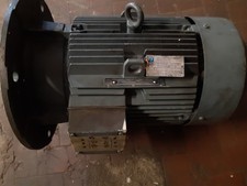 motore elettrico AEG  15 cv/11kw 380  /660 volt flangiato  fattura a richiesta