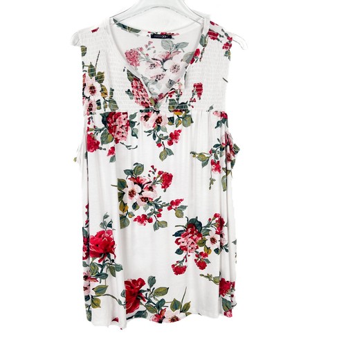 Maglia nuova senza etichette