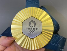 Medaglia d'oro olimpica Parigi 2024 replica esatta diametro: 85 mm; peso: 330 g