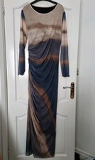 Maxi abito increspato in rete