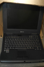 HP Omnibook XE2 computer portatile Pentium III 450 64 MB SD FDD Windows 98 COA LCD guasto