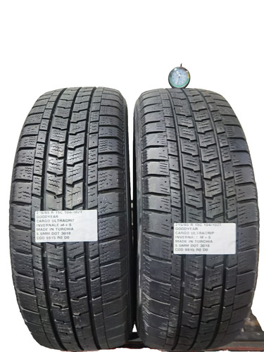 Pneumatici usati 215 r - 2,