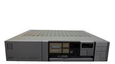 Akai AM-U7 amplificatore