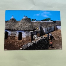 TRULLI DELLA PUGLIA - CARTOLINA A COLORI NON VIAGGIATA - COLLEZIONE -