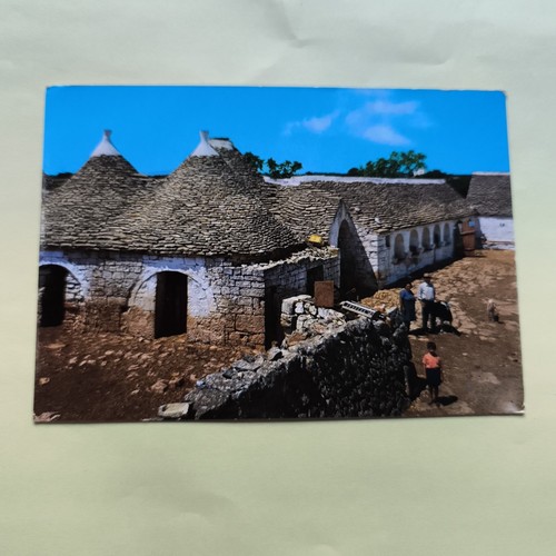 Trulli della puglia - trulli,