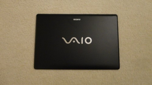 Sony vaio vgn - 16.4", vgn-fw590f3b