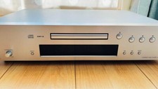 ONKYO C-7030 Lettore audio digitale compact disc argento buono