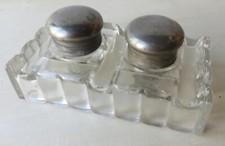 241204  Due piccoli calamai  in vetro e metallo argentato, Francia , primi '900