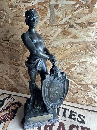 Statue bronze gloire aux - en,