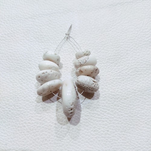 Vintage corallo bianco perline