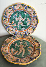 COPPIA DI ANTICHI PIATTI IN MAIOLICA POLICROMA DERUTA