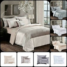 Nuovo lussuoso set biancheria