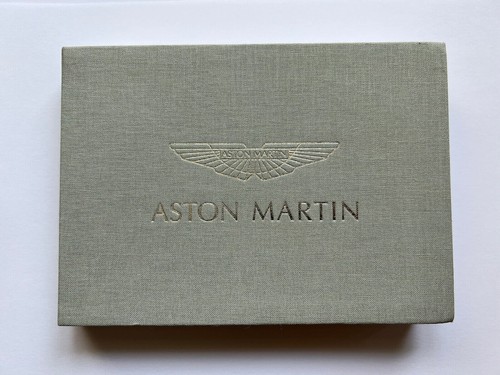 Manuale uso aston martin dbs - manuale,