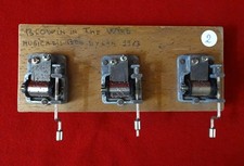 CARILLON A MANOVELLA MUSICA- BLOWING IN THE WIND - BOB DYLAN -M-1113-