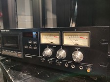 Registratore a cassette TASCAM