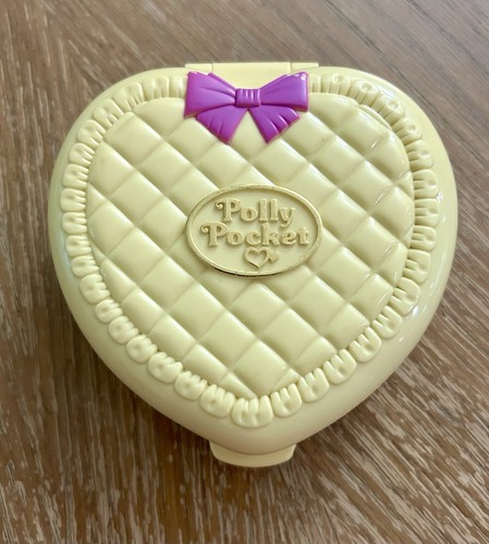 Polly pocket strollin baby - polly, strollin'