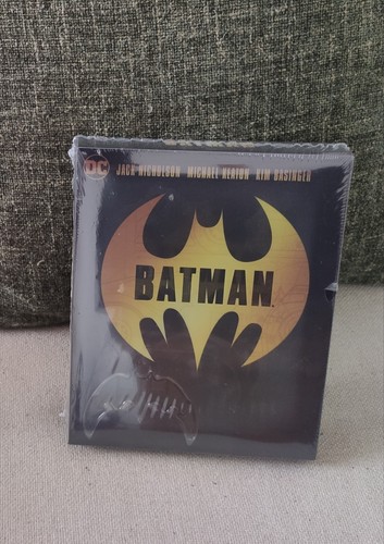 Batman titans cult - batman,