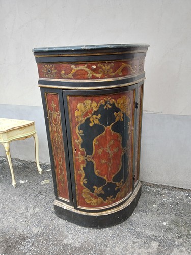 Angoliera cantonale bombato - angoliera-cantonale,