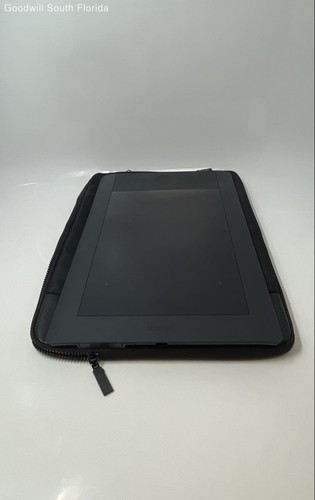 Wacom intuos pth 650 - pth-650, black