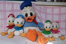PUPAZZI PELUCHES PLUSH DONALD