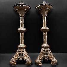 ANTICHI CANDELIERI IN OTTONE DA ALTARE CHIESA CON CROCE STILE NEOGOTICO 1800
