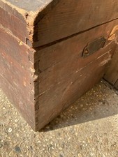 BAULE FORZIERE IN LEGNO