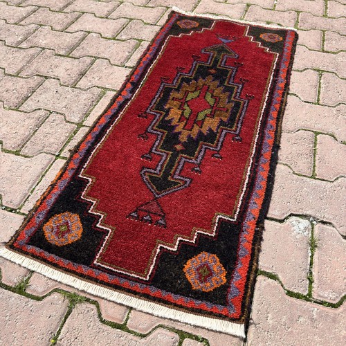 Tappeto nero bordeaux 2x4