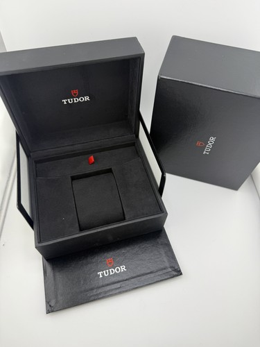 Tudor complete black scatola