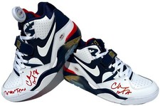 CHARLES BARKLEY SIGNED NIKE