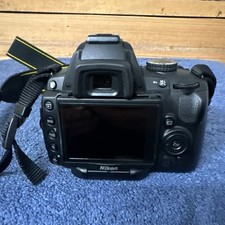 Nikon D5000 DSLR AF-S Nikkor