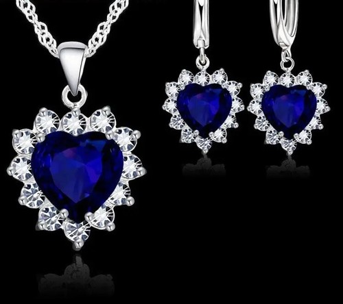 Set gioielli collana - , e