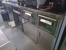 BANCO BAR IN ACCIAIO CON