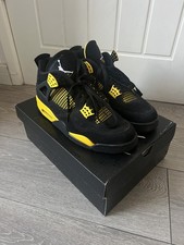 Nike Air Jordan 4 Retro