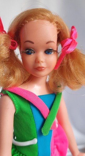 Barbie living skipper - living,