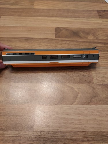 Lima voiture intermediaire tgv