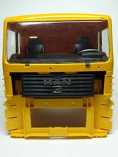 CABINA MAN MERCUR  SCALA 1:18