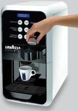 MACCHINA CAFFE' CAPSULE EP2500