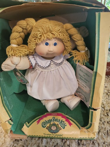 Bambola bambino patch cavolo