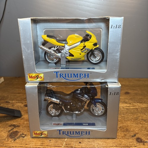 Maisto triumph modelli - 2x,