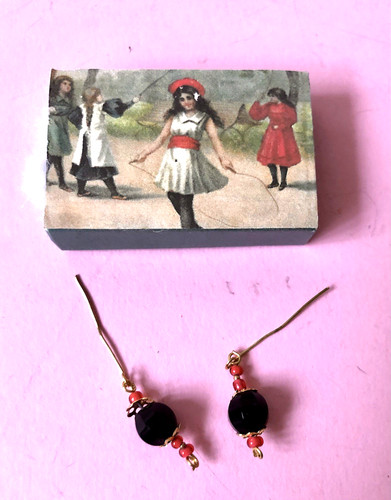 Orecchini scatola di - orecchini,