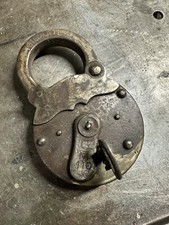 Lucchetto Gigante Antico con