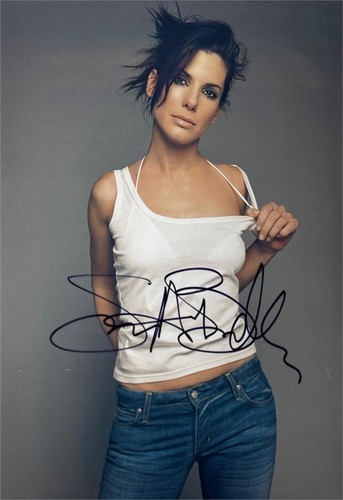 Sandra bullock signed 8x11 - sandra,