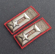 Coppia di alamari per giacca M40 da Ufficiale RR.CC. ottimo stato originali