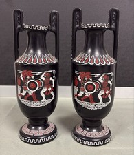COPPIA DI VASI IN STILE GRECO