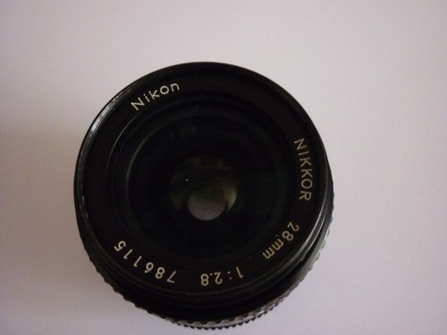 Nikon 28mm nikkor ais - 28mm,
