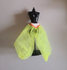 Mattel barbie pantaloni gialli - barbie,