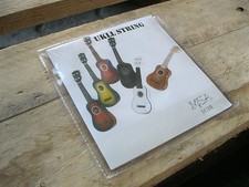 ►1 KIT CORDE UKULELE - CORDE