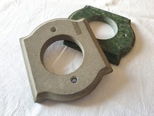 Base sagomata in marmo o pietra serena campanello pulsantiera stile fiorentino