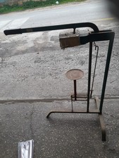 Tappatrice A Colonna Per Tappi