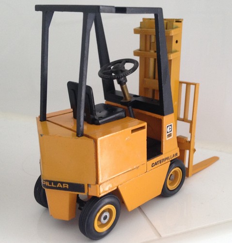Carrello elevatore caterpillar - carrello,